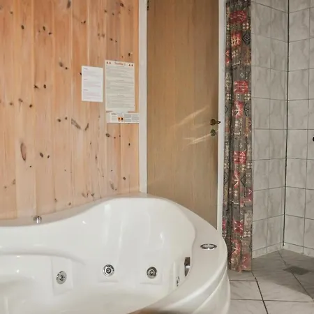 Stunning In With Sauna بيت للعطل ميدِلفارت