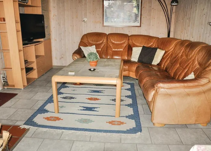 Beautiful In With Sauna بيت للعطل