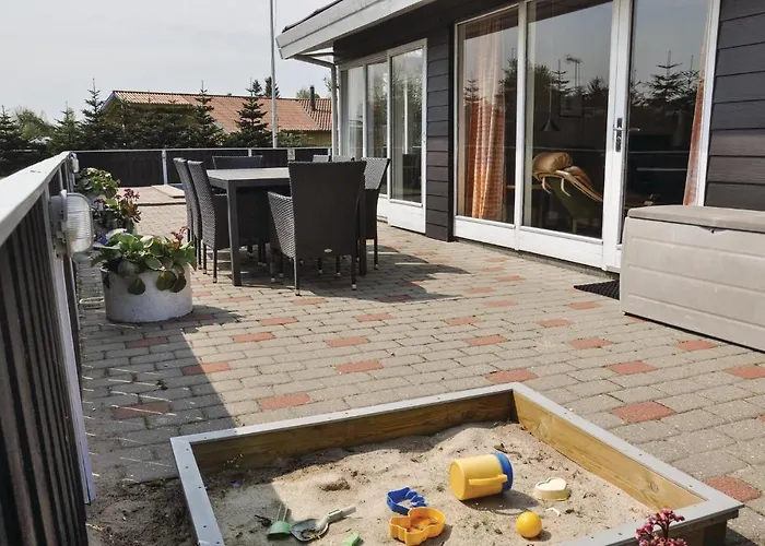 Beautiful In With Sauna بيت للعطل *