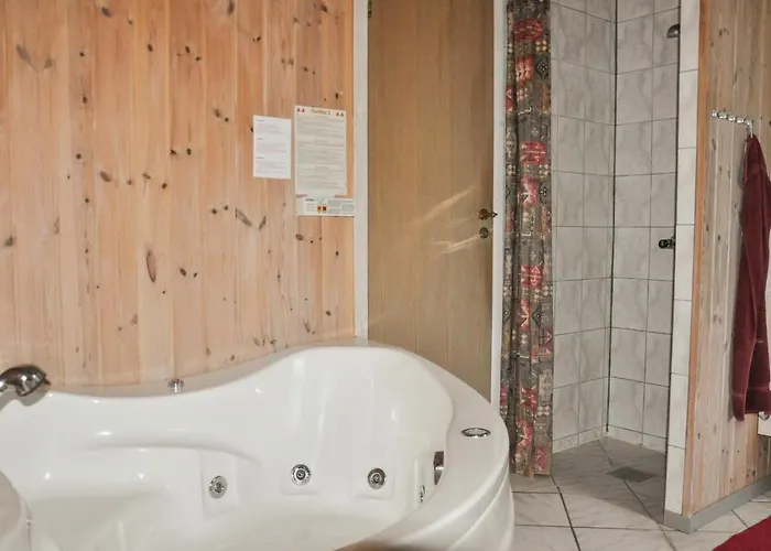 Beautiful In With Sauna بيت للعطل ميدِلفارت